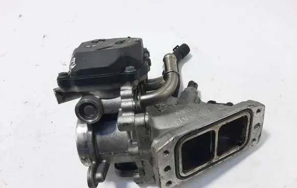 Audi A4 S4 B9 8W Throttle valve 04L128063T 04L128059T