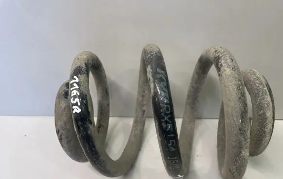 Volkswagen Transporter - Caravelle T4 Rear coil spring