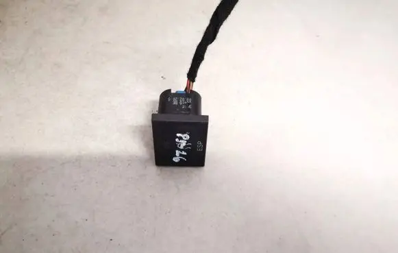ESP (stability program) switch