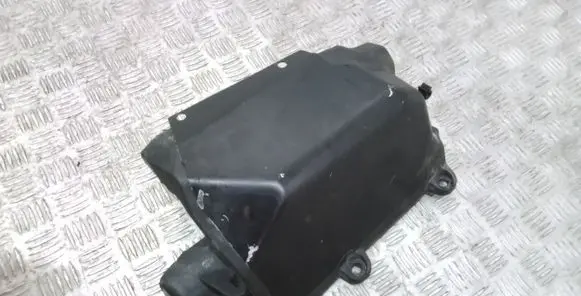 Volvo XC90 Other engine bay part 31437422