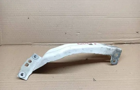 Skoda Citigo Fender mounting bracket 1S0821142