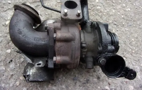 Citroen C3 Turbo 9649472880