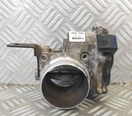 Renault Master III Throttle valve 161A01670R H8201353976 250513814