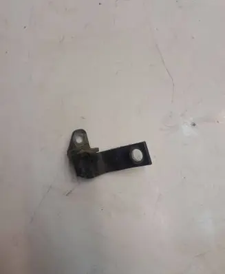 Ford Mondeo MK IV Rear door lower hinge