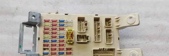 Hyundai i20 (PB PBT) Fuse module 919501J030