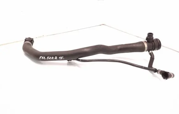 BMW 5 F10 F11 Engine coolant pipe/hose 8571801