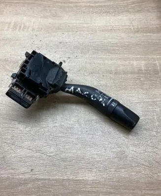 Mazda 626 Wiper control stalk 17B122