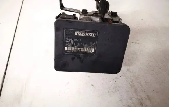 Volvo V50 ABS Pump 30647857a 10.0960-0412.3