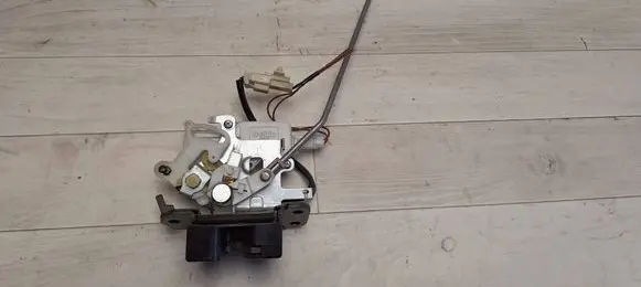 Mazda 5 Tailgate/trunk/boot lock/catch/latch