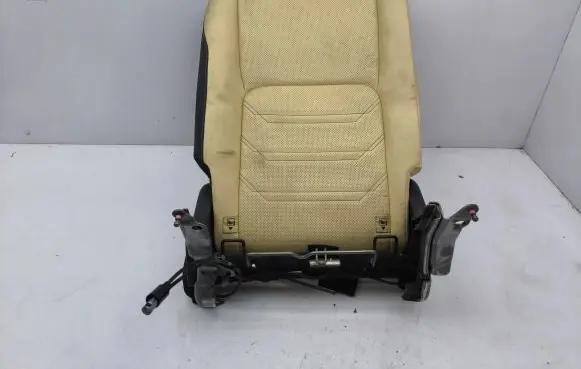 Rear seat