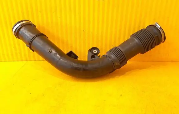 Volvo V60 Air intake duct part 31338745