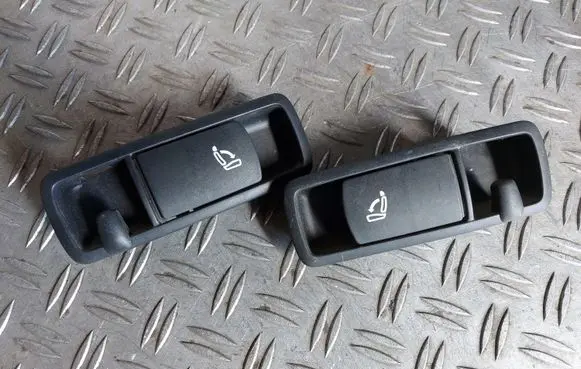 Volkswagen PASSAT B7 Seat back rest control lever/handle 3AF885591 3AF885592