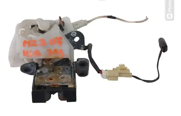Mazda 3 I Tailgate lock latch BP7C62310E BP4K62310D BP4L62310D