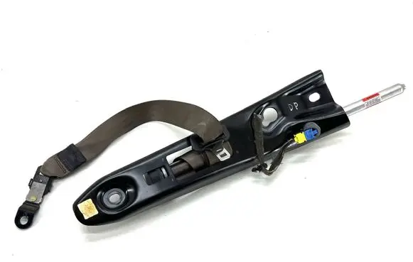 Volvo XC90 Front seatbelt 8686632 6003114 8093