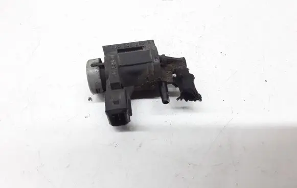 Audi A6 S6 C5 4B Turbo solenoid valve 1J0906283A