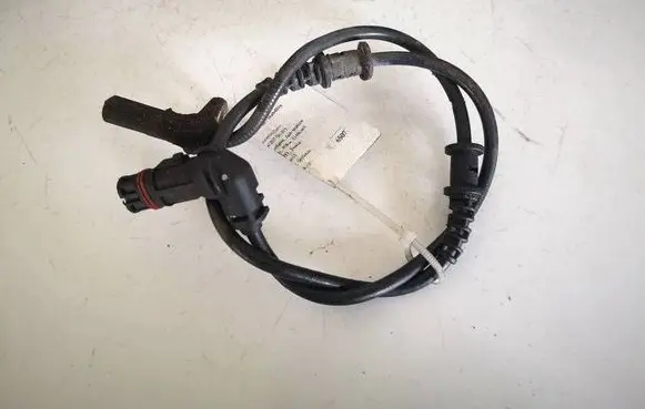 Mercedes-Benz C W203 ABS brake wheel speed sensor A2035400417