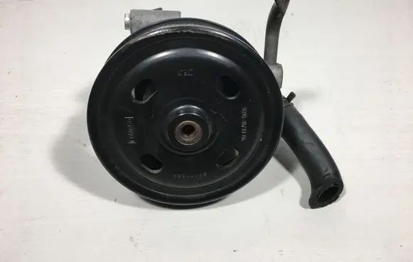 Ford S-MAX Power steering pump 9G913A696DC