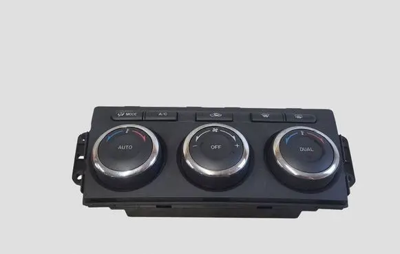 Mazda 6 Climate control unit 61190 T1014731