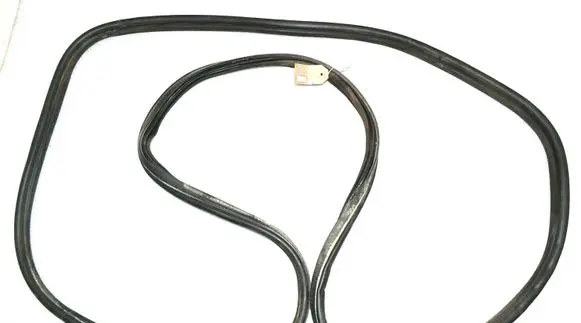 BMW X3 F25 Trunk rubber seal (body) 51767301846 7301846