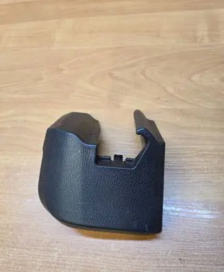 Volvo XC90 Rear seat rail trim cover 8619660