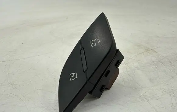Audi A3 S3 8V Central locking switch button 8V2962108A
