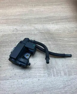 Toyota Avensis T250 Turbo solenoid valve 258190R011 70051308
