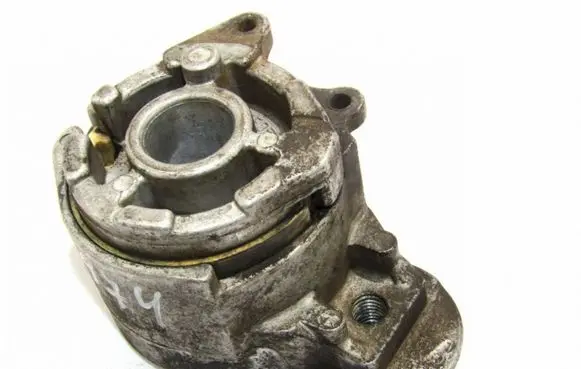 Opel Zafira B Alternator belt tensioner 55190813
