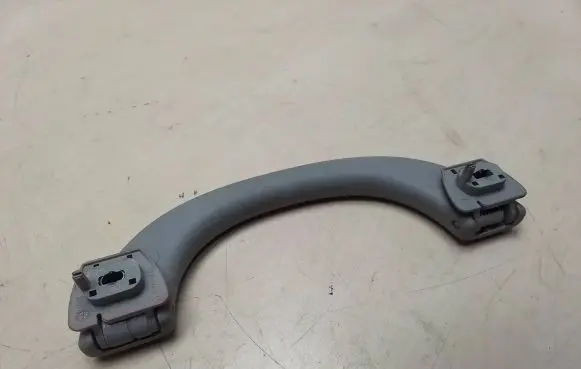 Mercedes-Benz E W211 Front interior roof grab handle A2118100051