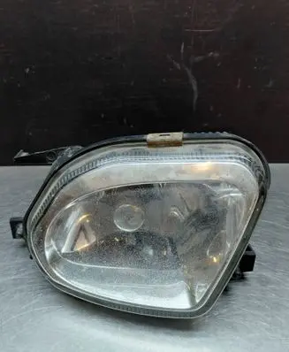 Mercedes-Benz E W211 Front fog light A2118200556