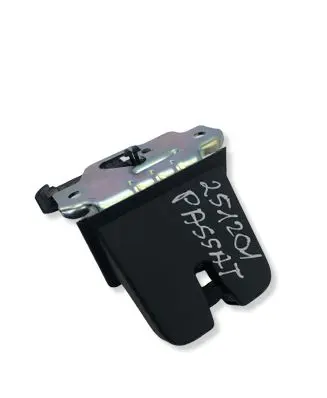 Volkswagen PASSAT B9 Loading door lock 89A827505A