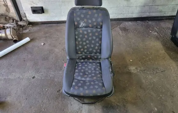 Mercedes-Benz Vito Viano W639 Front driver seat 