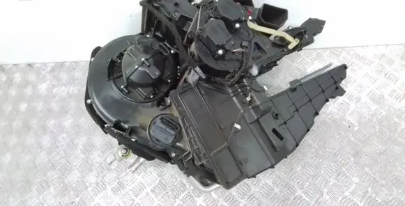 Volvo V70 Interior heater climate box assembly 31267449 6G9N19B555EP