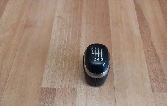 Renault Megane IV Gear lever shifter trim leather/knob 328651101R 328656854R