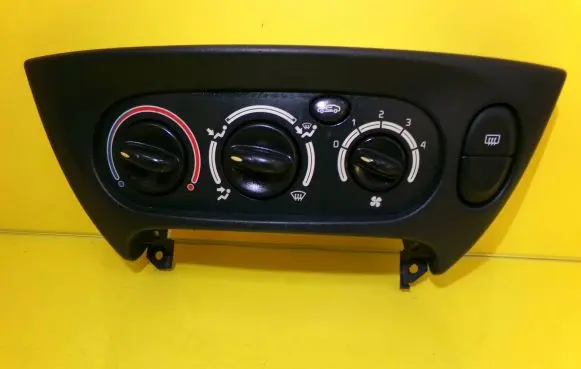 Renault Megane I Interior fan control switch 655738N