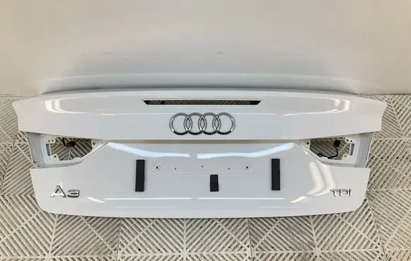 Audi A3 S3 8V Tailgate/trunk/boot lid 