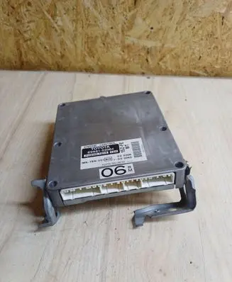 Toyota Yaris Engine control unit/module 8966152064 2110007214