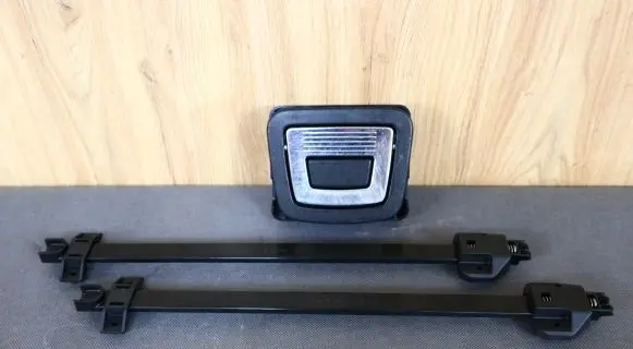 Mercedes-Benz E W212 Tailgate interior release/open handle 2126800584