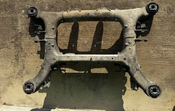 BMW 7 F01 F02 F03 F04 Rear subframe 6855455 HT6ZBF01 191200640