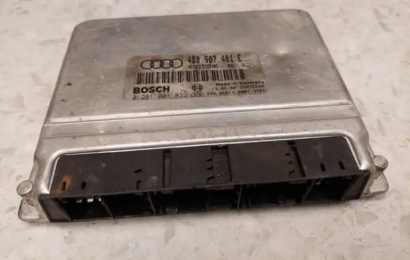 Audi A6 S6 C5 4B Engine control unit/module 4B0907401E 0281001833