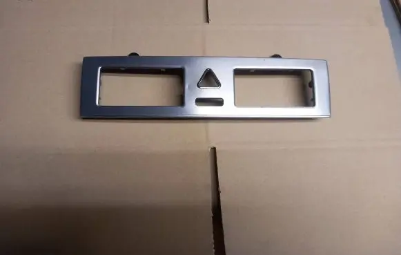 Mercedes-Benz C W203 Radio/GPS head unit trim 1250gc91c54 1275q1w3uk