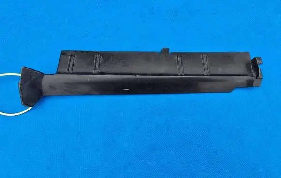 BMW 7 G11 G12 Radiator support slam panel bracket 8632123
