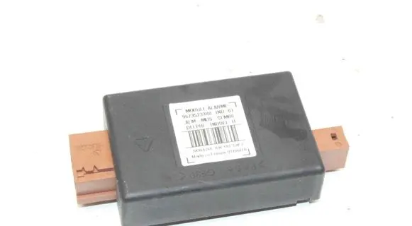 Peugeot 308 Alarm control unit/module 9673523380