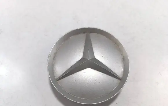 Mercedes-Benz ML W163 Original wheel cap A1634000025