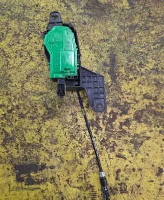Hyundai Tucson IV NX4 Tailgate strut