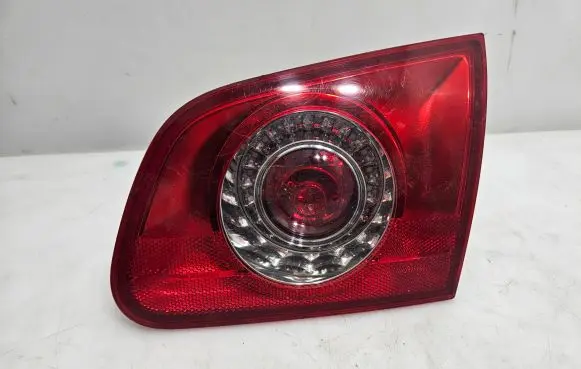 Volkswagen PASSAT B6 Tailgate rear/tail lights 27440202
