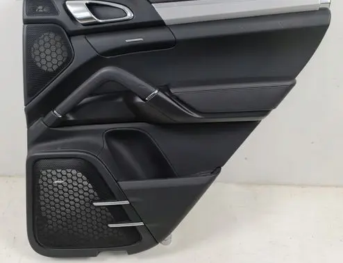 Porsche Cayenne (92A) Rear door card panel trim