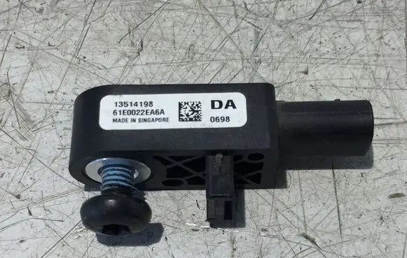 Opel Mokka Airbag deployment crash/impact sensor 13514198 61E0022EA6A