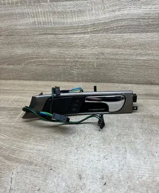 Audi A6 S6 C5 4B Front door interior handle 4B837019