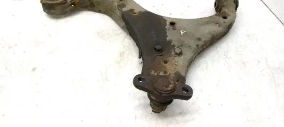 KIA Sportage Front lower control arm/wishbone