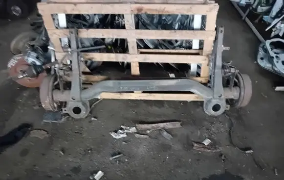 Peugeot 807 Rear axle beam 